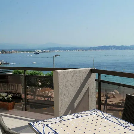 Corniche D'or